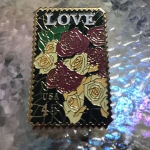 LOVE Rose Bouquet Enamel Pin - Gold, Burgundy, Yellow, Green